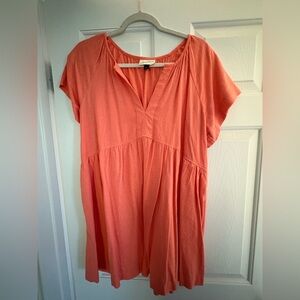 Universal Thread Salmon Blouse